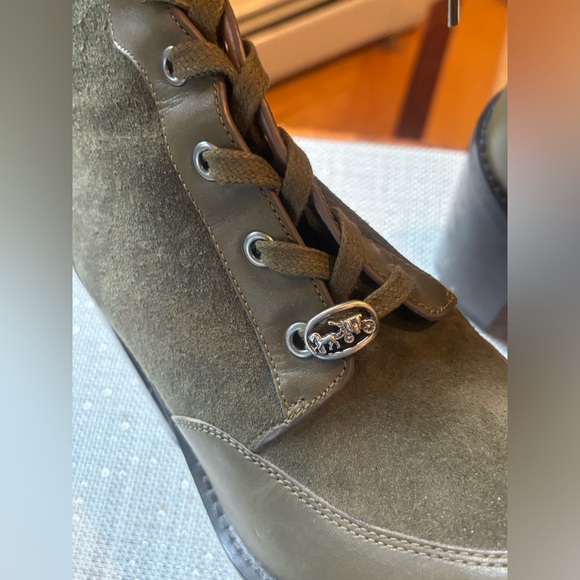 COACH Boots Size 9 - Picture 2 of 8